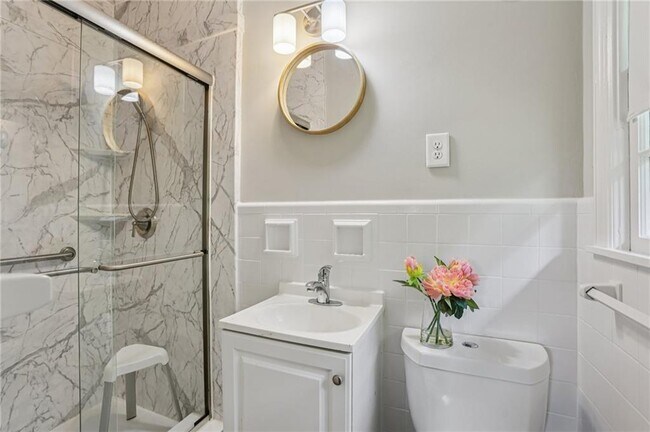 Foto del edificio - 3731 N Druid Hills Rd