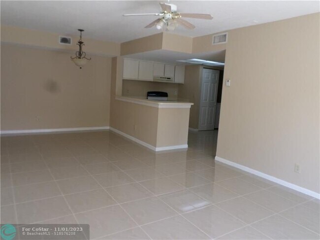 Foto del edificio - 9244 W Atlantic Blvd