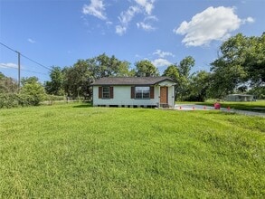 Building Photo - 6310 Brookside Rd