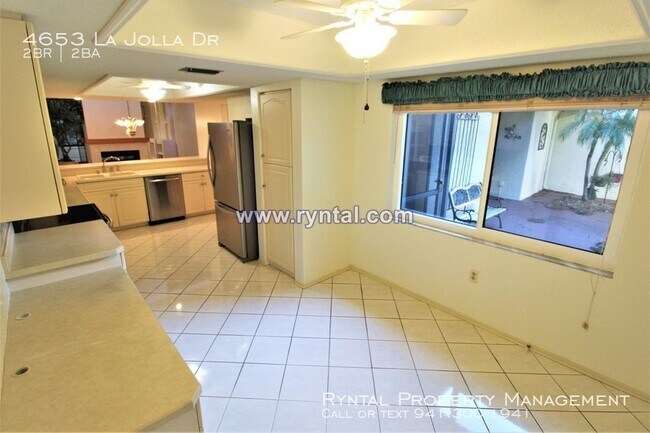Building Photo - 4653 La Jolla Dr