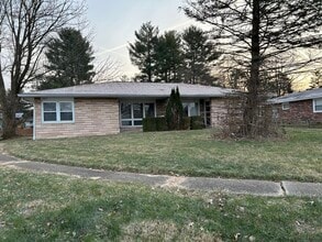 Building Photo - 200 N Smith Rd