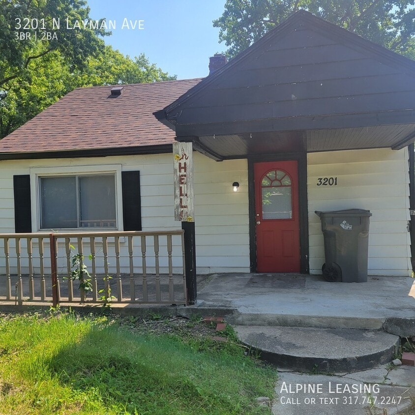 Primary Photo - 3201 N Layman Ave
