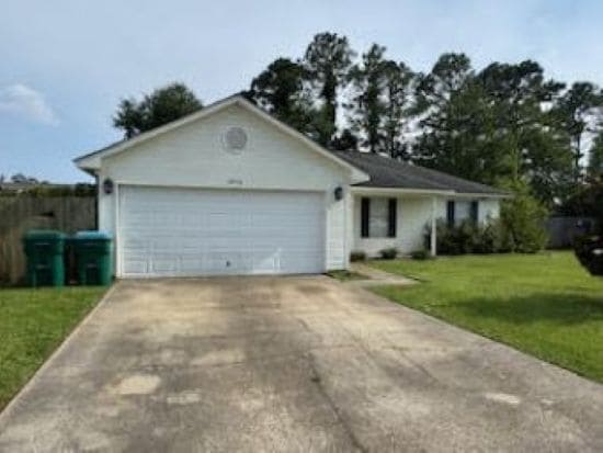 Front - 10713 Plummer Cir