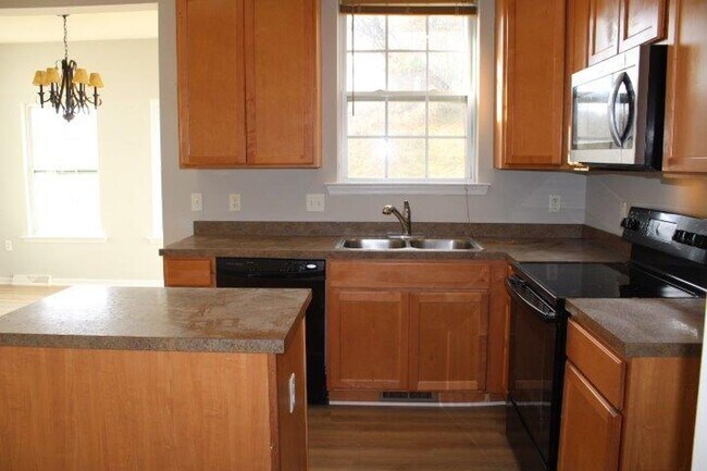 Foto del edificio - 3-Story Townhouse