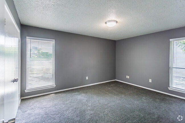 Bedroom - Annies Townhomes