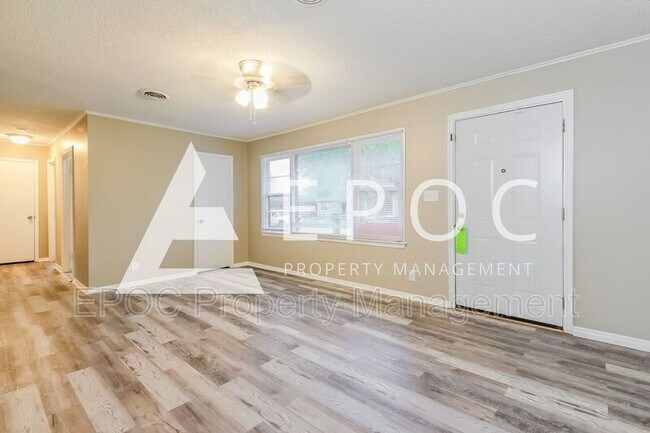 Foto del edificio - 3137 E Xyler St