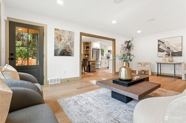 Building Photo - 11025 17th Ave NE