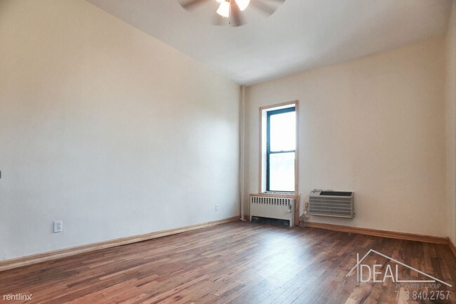 Building Photo - 480 6th St