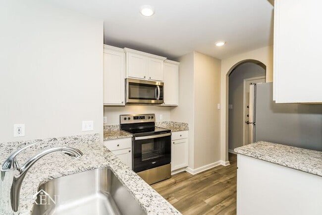 Building Photo - 136 Holster Holw Rd