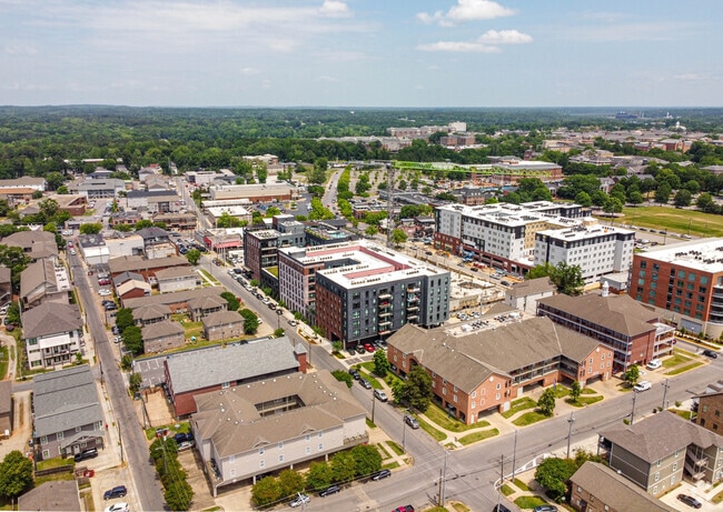 Building Photo - The Rive Tuscaloosa