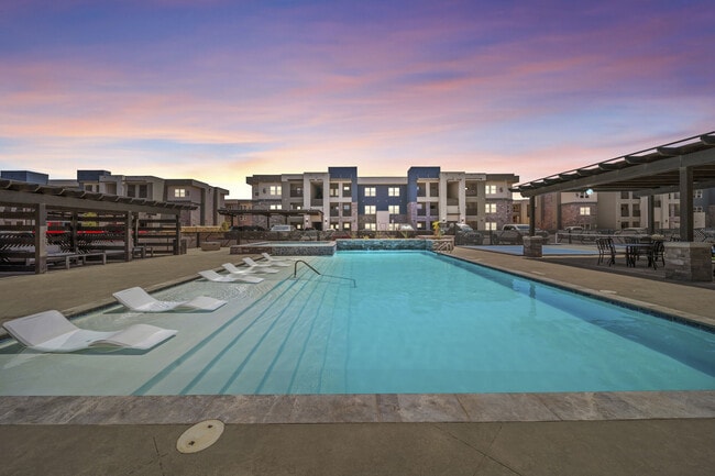 Foto del edificio - Retreat at Eastlake