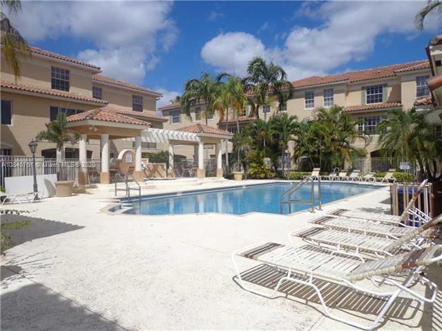 Foto del edificio - 715 SW 148th Ave