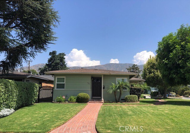 Foto principal - 733 W Foothill Blvd