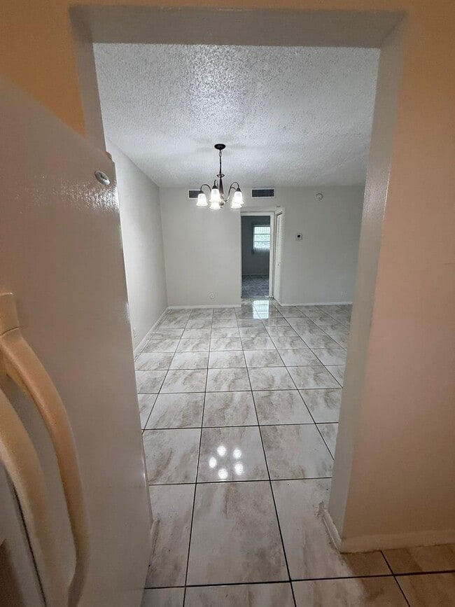 Foto del edificio - 2060 NW 81st Ave