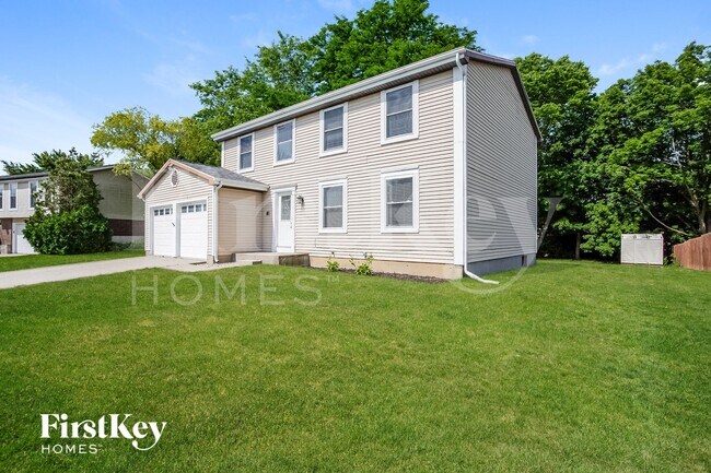 Foto del edificio - 8053 Harvest Ln