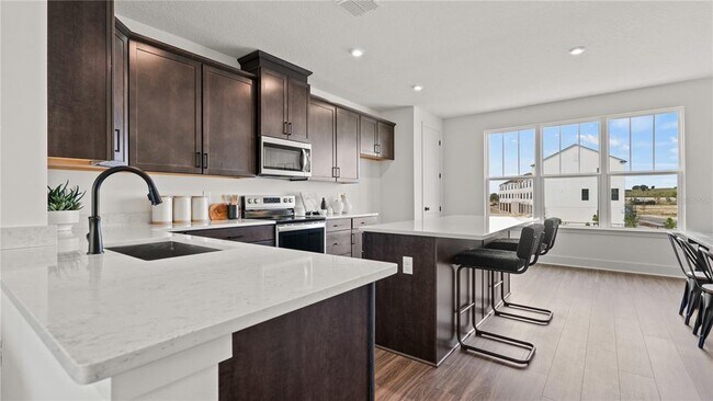 Foto del edificio - 6678 Juneberry Wy