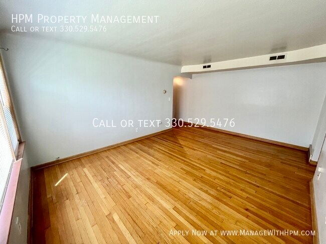 Building Photo - One-Bedroom for Rent