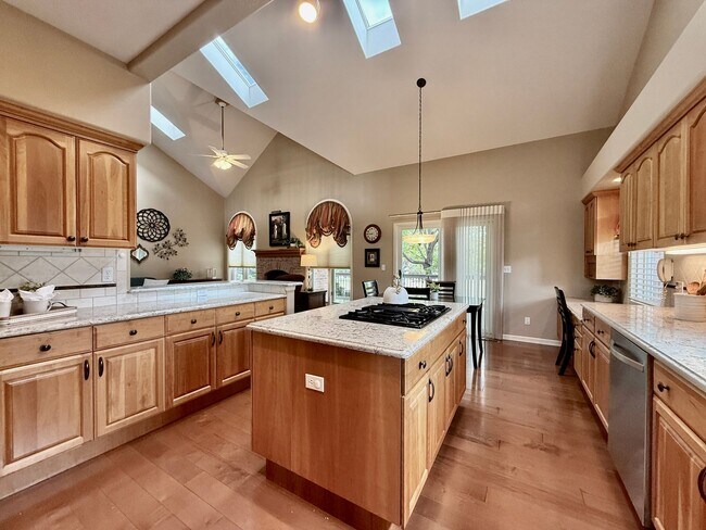 Building Photo - 3805 Brushland Ct