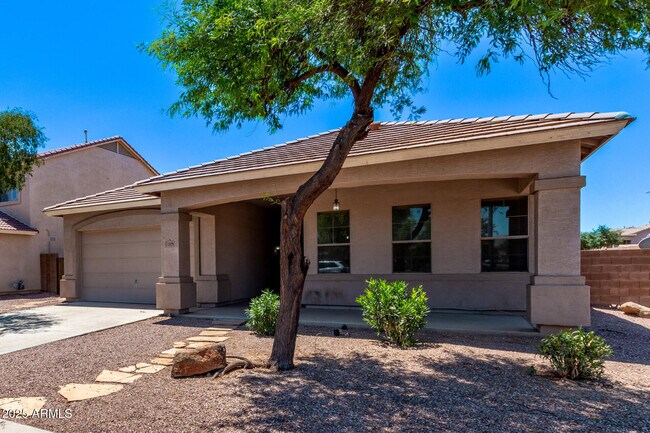 Building Photo - 12429 W Pima St