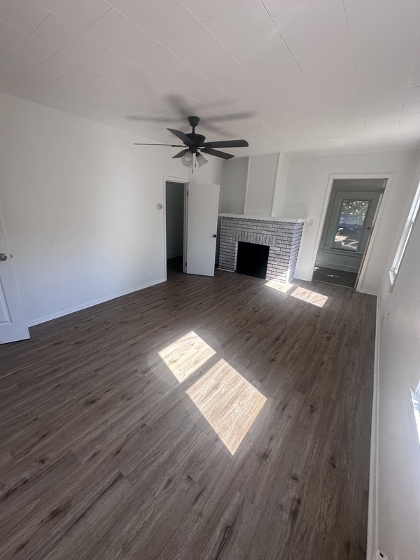 1351 W 83rd St Cleveland, OH 44102 – photo 1