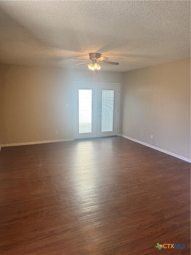 Foto del edificio - 414 Mariner Dr