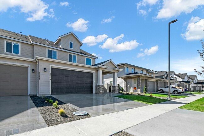 Foto del edificio - 8149 W Grey Alder Dr