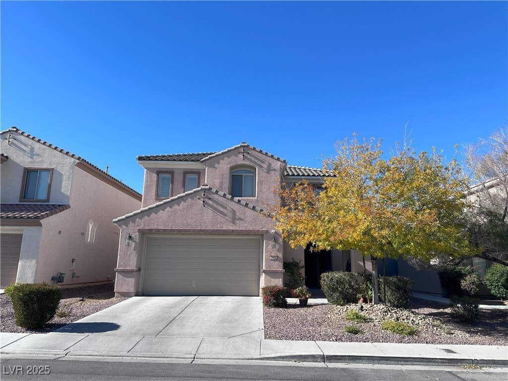 Foto principal - 5427 Wesleyan Ct