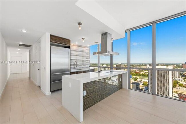 Photo - 1100 Biscayne Blvd Apartment