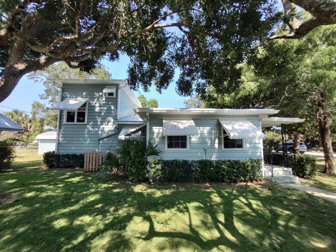 1161 NE Martin Ave, Jensen Beach, FL 34957 House Rental in Jensen