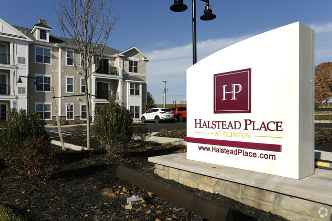 Community Sign - Halstead Place