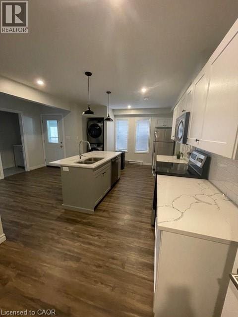 Building Photo - 109 Waterloo St