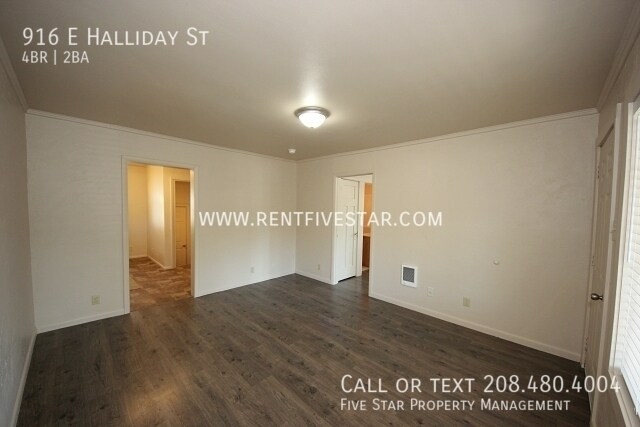 Foto del edificio - 916 E Halliday St