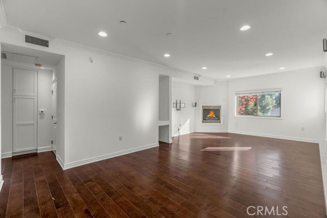 Foto del edificio - 11504 Moorpark St