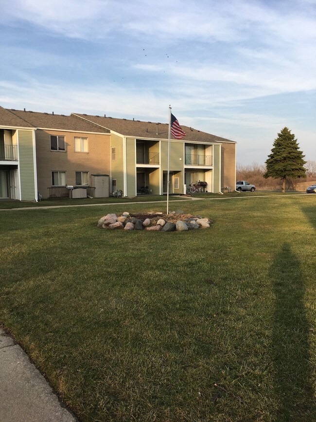 Foto del edificio - 8380 N Telegraph Rd