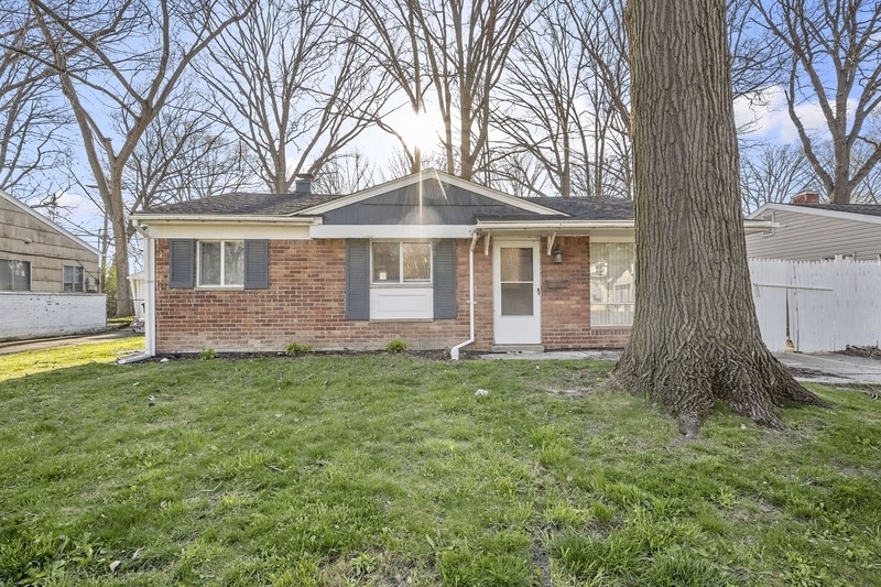 Primary Photo - 28035 Fairfax St