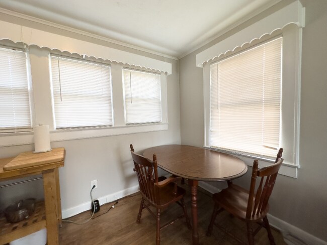 Building Photo - 2317 Coker Ave