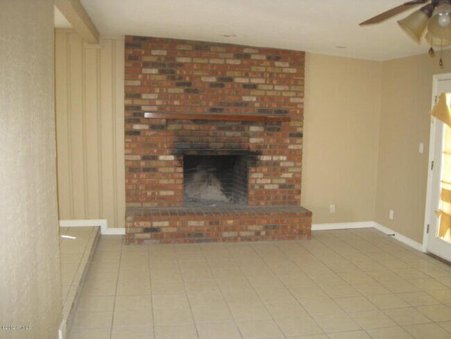 Foto del edificio - 10228 N 18th Ave