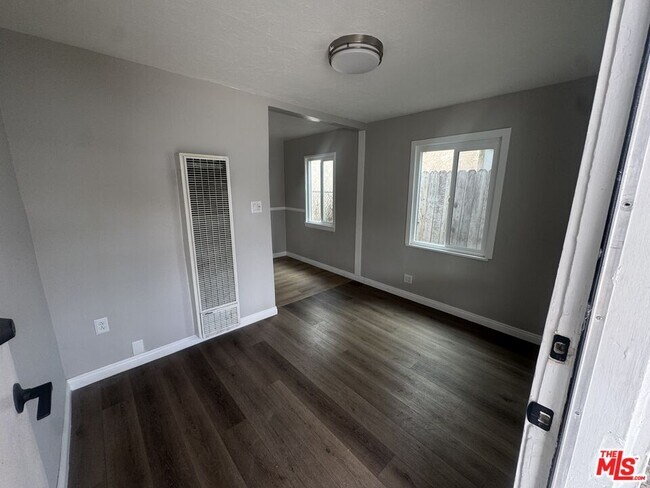 Foto del edificio - 6111 Greenwood Ave