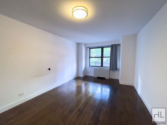 Foto del edificio - East 82nd Street