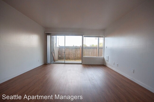 Building Photo - 6511 35th Ave SW