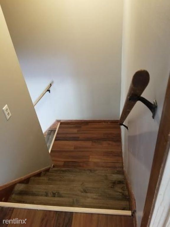 Foto del edificio - 3 br, 1.5 bath House - 311 Rotary Rd