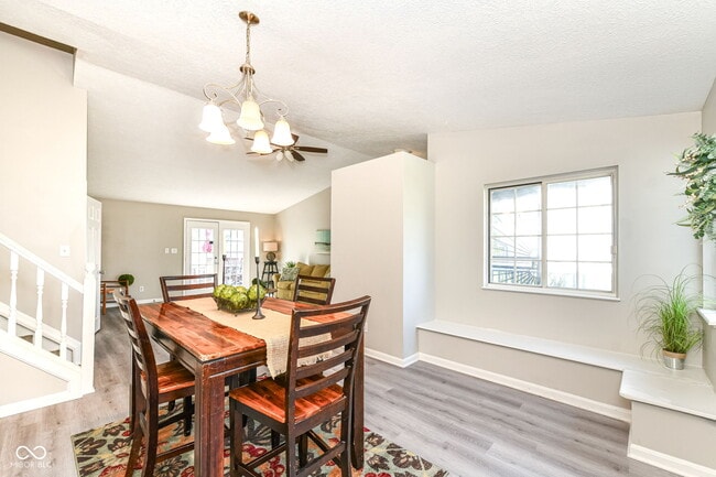 Foto del edificio - 8506 Friendship Ln