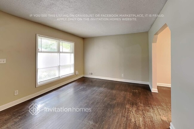 Building Photo - 2751 Flagstone Dr SE