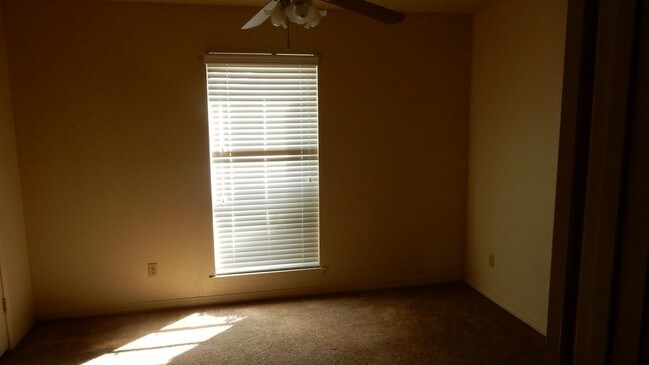 Foto del edificio - Southern Hills 2/1 apartment