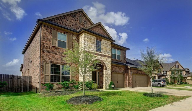 Building Photo - 26814 Lindenwood Creek Ln