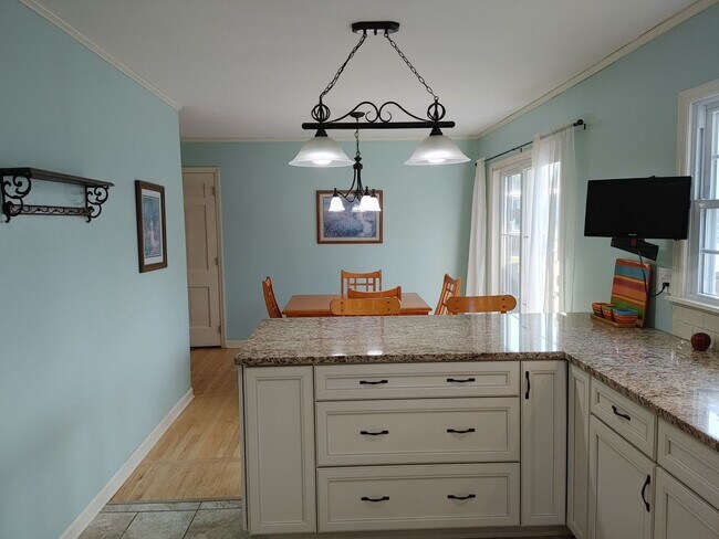 Foto del edificio - 1706 Forest Hills Dr