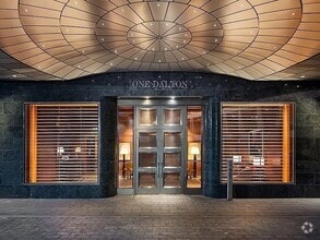 Building Photo - 1 Dalton St