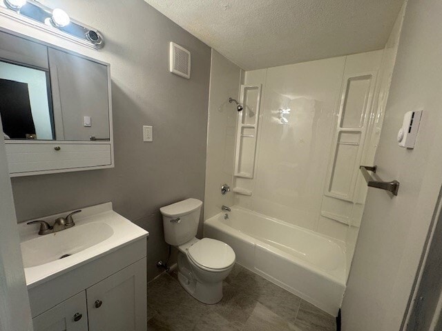 Building Photo - 949 Main St