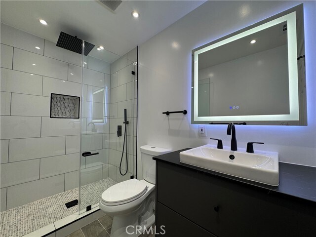 Foto del edificio - 2212 Linda Flora Dr