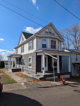 Building Photo - 1279 Vine St